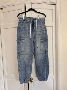 Light Blue Denim Cargo Jogger Jeans - American Eagle